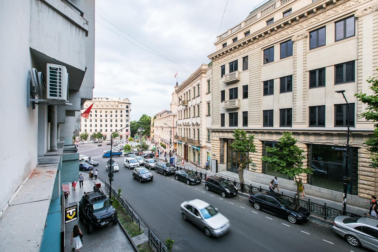 Sweet Home Vip 5 At Freedom Square Tbilisi Exterior photo